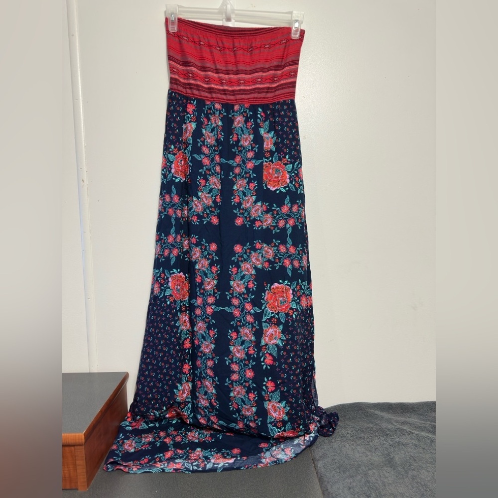 Xhilaration Red and Blue Floral Strapless Floral Print Dress - Picture 2 of 5